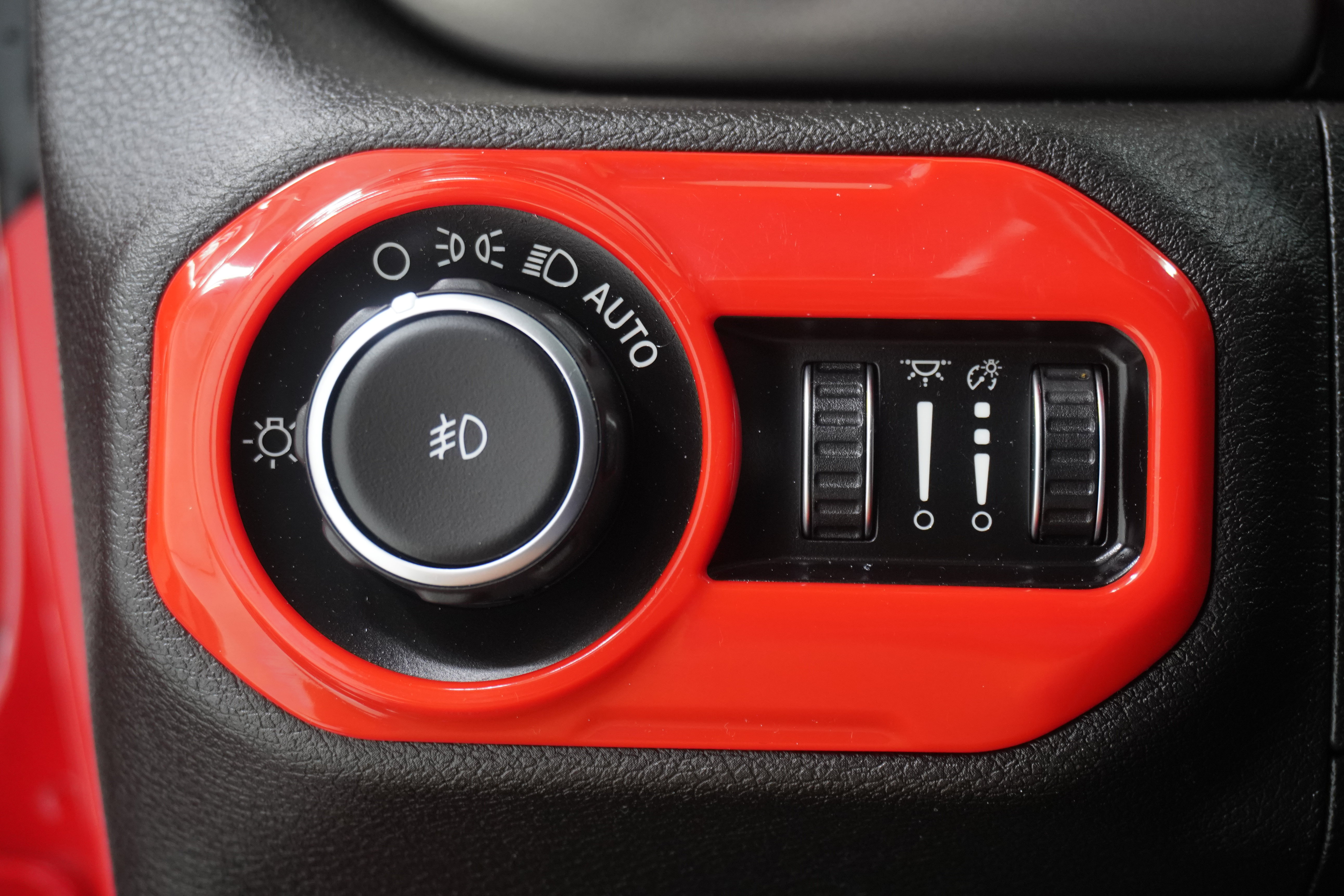 Used 2019 Jeep Wrangler Unlimited Sport S AWD/4WD image 24