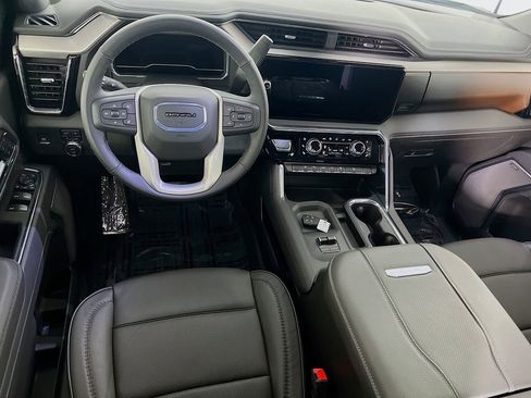 Certified 2025 GMC Sierra 2500 Denali image 21