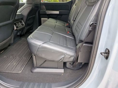 New 2026 Ford F250 Platinum image 28