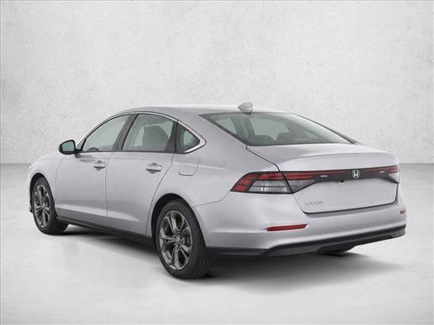 Used 2023 Honda Accord EX image 5