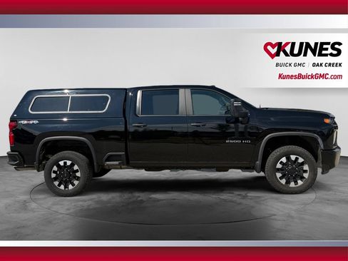 Used 2020 Chevrolet Silverado 2500 Custom w/ Custom Value Package AWD/4WD image 12