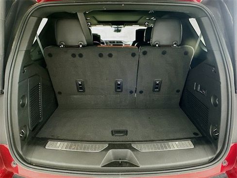 Used 2023 GMC Yukon Denali Ultimate image 28