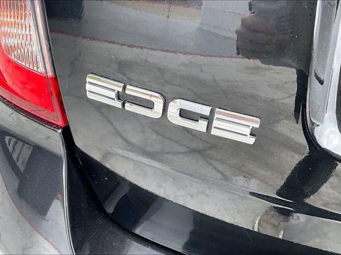 Used 2013 Ford Edge SE image 22