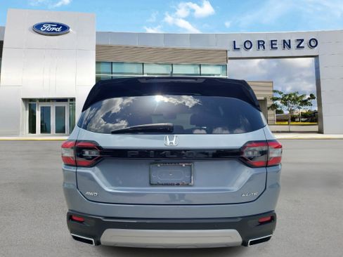 Used 2024 Honda Pilot Elite image 6