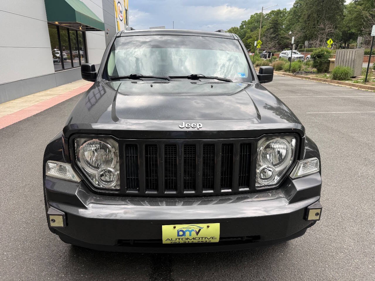 Used 2011 Jeep Liberty Sport w/ Popular Equipment Group AWD/4WD image 7
