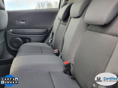 Certified 2022 Honda HR-V LX image 9