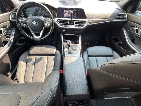 Used 2021 BMW 330i xDrive Sedan w/ Convenience Package AWD/4WD image 29