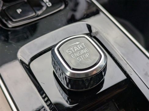 New 2026 Volvo XC90 B6 Plus image 41