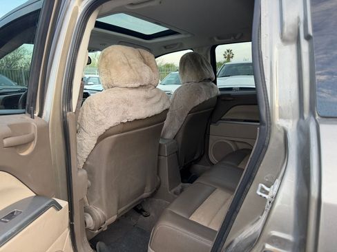 Used 2007 Jeep Compass Limited w/ Boston Acoustics Sound Group image 8