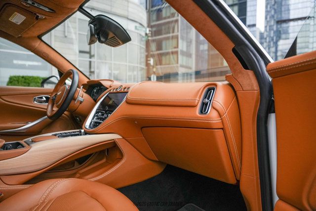 Used 2021 Aston Martin DBX AWD/4WD image 52