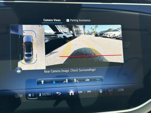 Used 2025 Mercedes-Benz E 450 4MATIC Sedan image 26