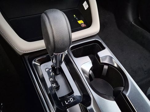 New 2026 Subaru Forester Premium image 12