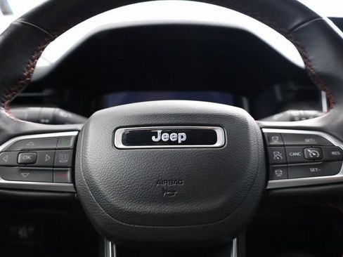 Used 2022 Jeep Compass Trailhawk w/ Trailhawk Elite Group image 16