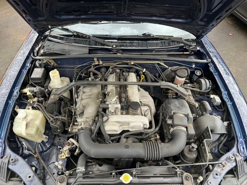 Used 2001 MAZDA MX-5 Miata image 27