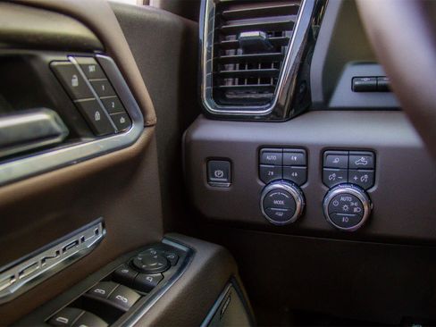 Used 2026 GMC Sierra 1500 Denali AWD/4WD image 23