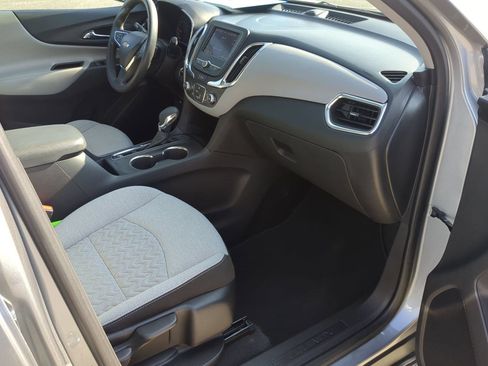 Certified 2024 Chevrolet Equinox LS w/ LPO, Cargo Package FWD image 29