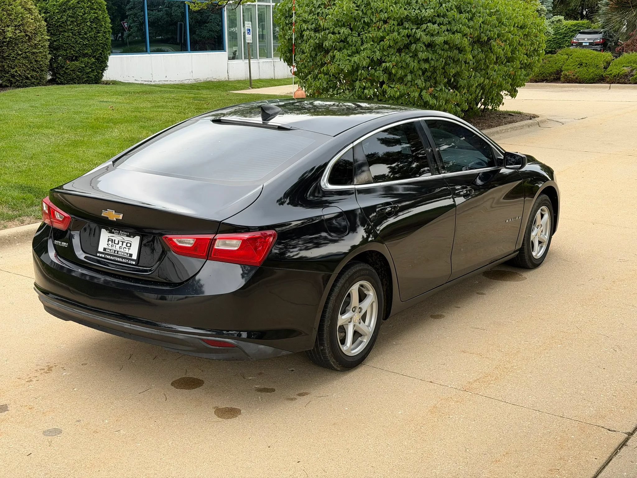 Used 2017 Chevrolet Malibu LS FWD image 5
