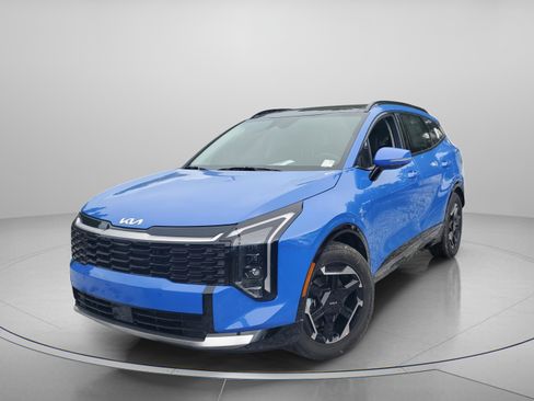 New 2026 Kia Sportage SX FWD image 2