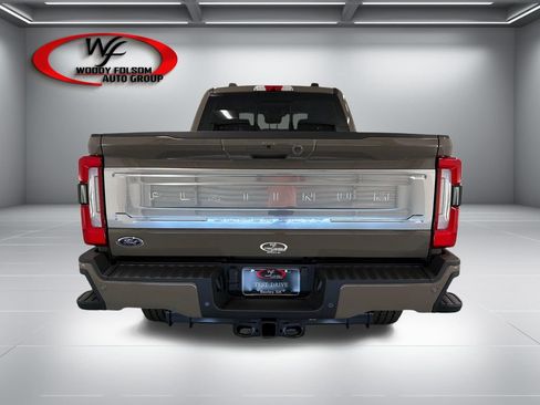 New 2026 Ford F250 Platinum w/ Platinum Plus Package AWD/4WD image 7