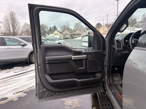 Used 2018 Ford F150 Raptor w/ Equipment Group 802A Luxury image 13