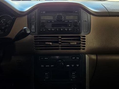 Used 2004 Honda Pilot EX image 13