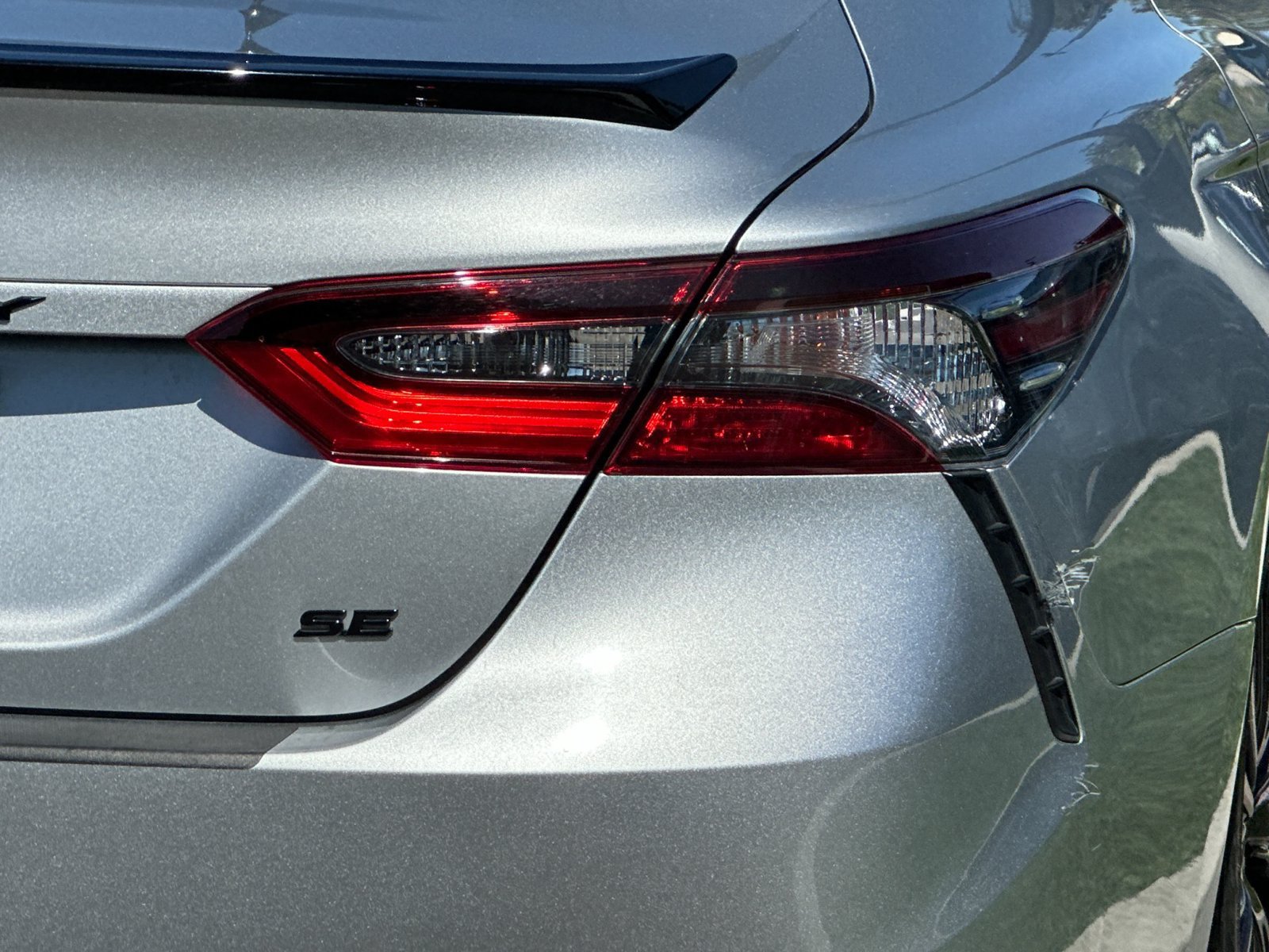 Used 2022 Toyota Camry SE w/ Convenience Package FWD image 29