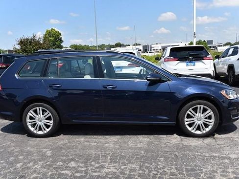 Used 2015 Volkswagen Golf TDI SE FWD image 5