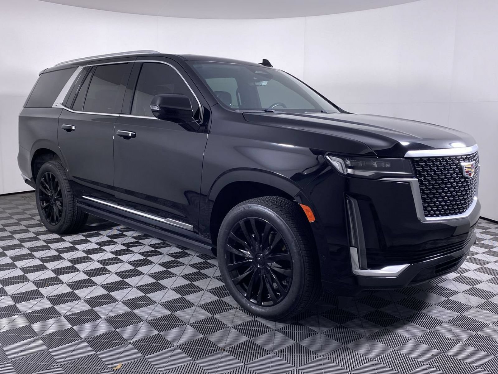Certified 2023 Cadillac Escalade Premium Luxury w/ Performance Package AWD/4WD image 22