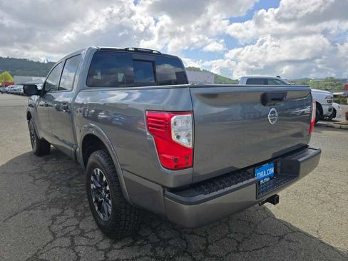 Used 2019 Nissan Titan PRO-4X AWD/4WD image 3