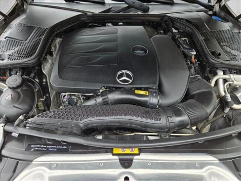 Used 2019 Mercedes-Benz C 300 Sedan image 23