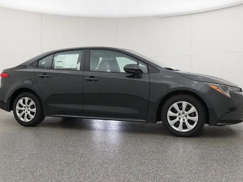 New 2026 Toyota Corolla LE image 28