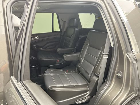 Certified 2019 GMC Yukon Denali w/ Denali Ultimate Package AWD/4WD image 14