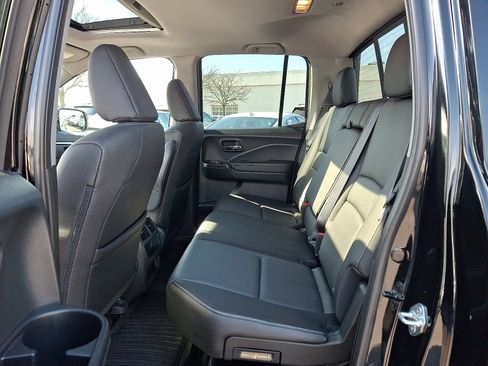 Used 2023 Honda Ridgeline RTL-E image 10