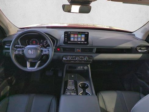 Certified 2025 Honda Pilot Touring image 19
