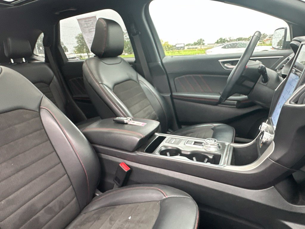 Certified 2024 Ford Edge ST-Line AWD/4WD image 36