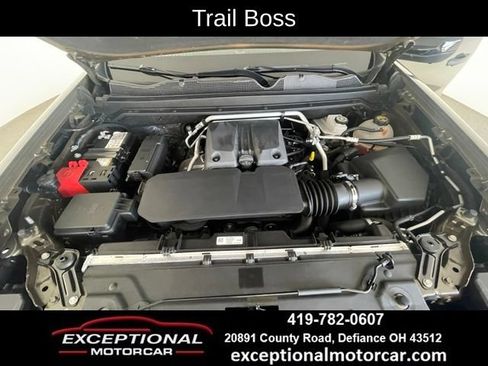 Used 2024 Chevrolet Colorado Trail Boss w/ Technology Package AWD/4WD image 49