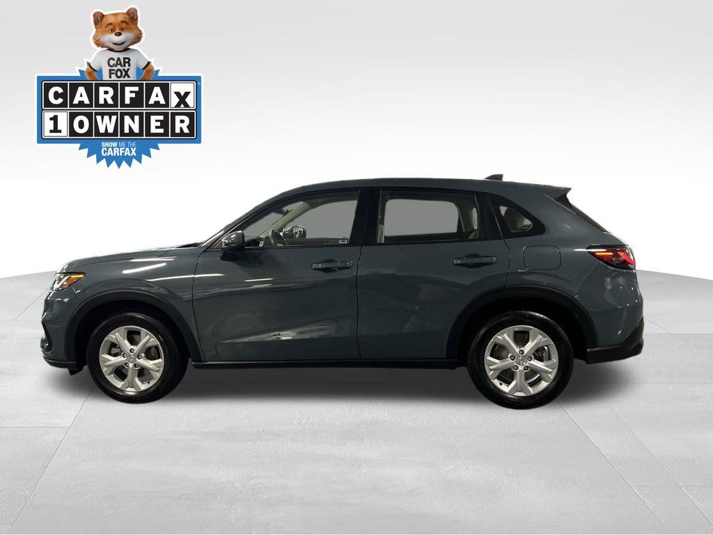 Used 2025 Honda HR-V LX image 2