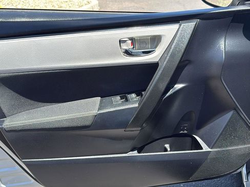 Used 2017 Toyota Corolla SE 50th Anniversary FWD image 10