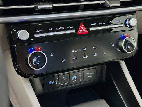 Used 2025 Hyundai Tucson SEL FWD image 23