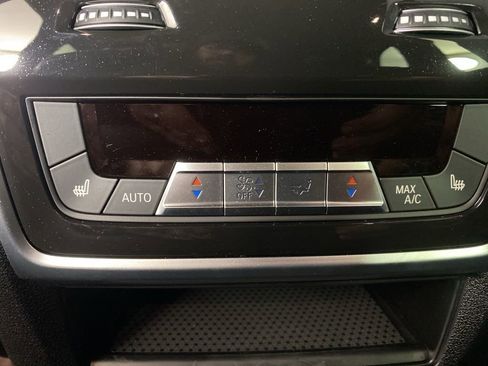 Used 2026 BMW X5 xDrive40i w/ Climate Comfort Package image 18