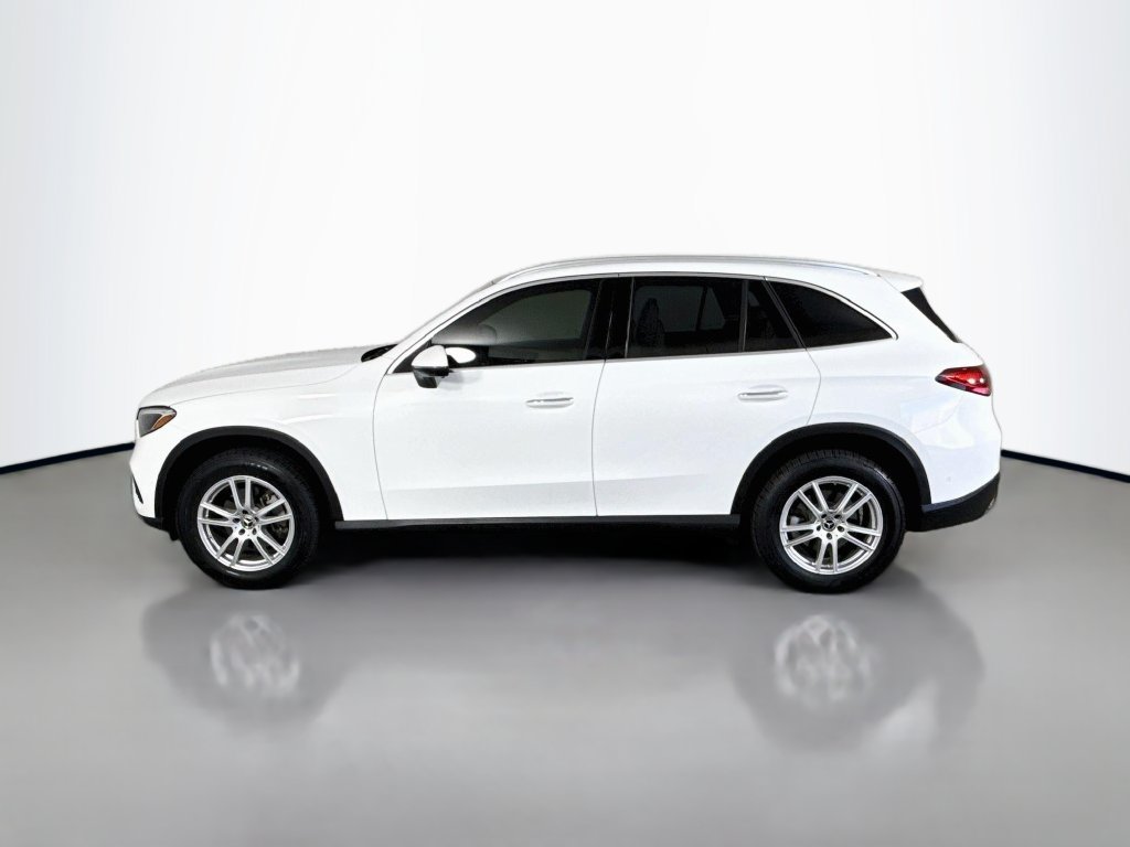 Used 2023 Mercedes-Benz GLC 300 4MATIC image 8