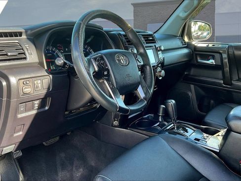 Used 2015 Toyota 4Runner Trail Premium AWD/4WD image 17