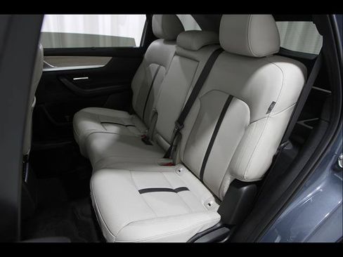 Certified 2025 MAZDA CX-70 Plug-In Hybrid w/ Premium Pkg AWD/4WD image 19