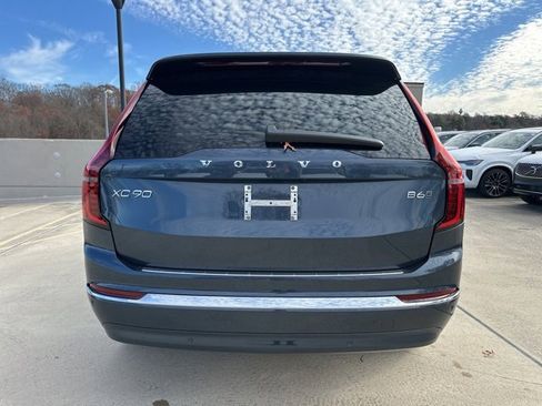 New 2026 Volvo XC90 B6 Plus w/ Protection Package Premier image 6
