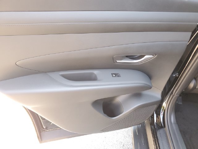 New 2026 Hyundai Tucson SEL Plus FWD image 15