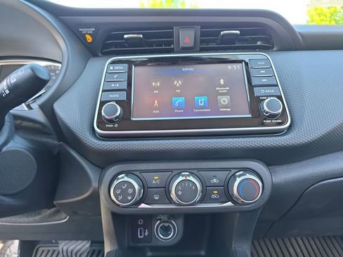 Used 2025 Nissan Kicks Play S image 19