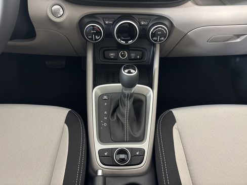 New 2026 Hyundai Venue SEL image 23