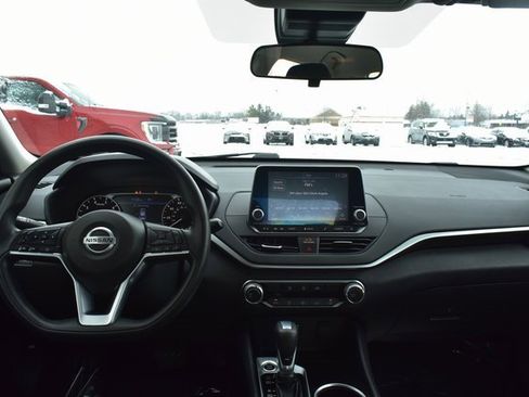 Used 2021 Nissan Altima 2.5 SV image 32