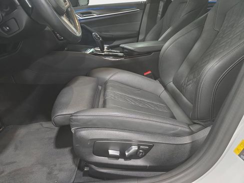 Certified 2023 BMW 530e w/ M Sport Package RWD image 23