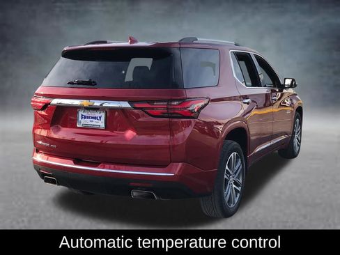 Used 2023 Chevrolet Traverse High Country AWD/4WD image 8